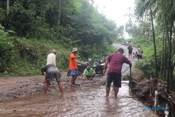 Hujan Deras Lereng Merbabu, Banjir Bandang Terjang 3 Desa di Getasan Semarang