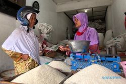 Naik Terus, Harga Beras di Sragen Tembus Rp18.000/Kg