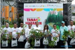 Peringati HPN 2024, Pupuk Indonesia Dukung Gerakan Tanam 100.000 Pohon