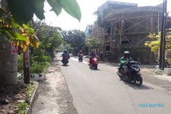 Sisi Utara Simpang Joglo Ditutup, Jalur Perkampungan Ramai Kendaraan 