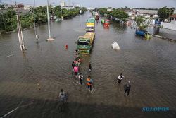 Pemkot Semarang Gercep Bersihkan Saluran Air Percepat Penanganan Banjir