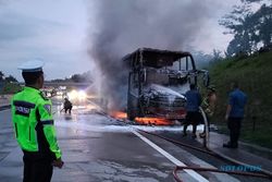 10 Berita Terpopuler : Kata KNKT soal Bus Rosalia Indah Terbakar-Konvoi Dikukut