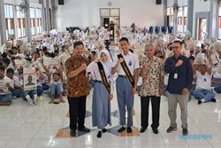 Seru! Ratusan Siswa SMAN 6 Solo Ikuti Kemeriahan Monpers Goes to School