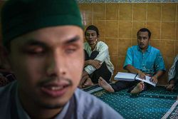 Tadarus Al-Quran Braille Penyandang Disabilitas Netra di Solo