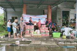 Astra Motor Jateng Salurkan Bantuan dan Ganti Oli Gratis Korban Banjir Semarang
