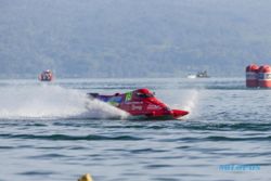 18 Pembalap F1 Powerboat Danau Toba Jajal Lintasan Jelang Balapan Final Besok