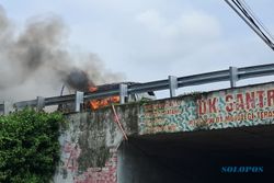 Penumpang Selamat, Sopir Ceritakan Detik-detik Mobil Terbakar di Tol Boyolali