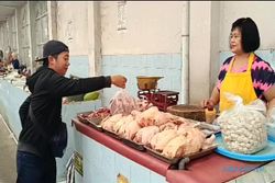 Pedagang Pasar Pagi Salatiga Resah, Daging Ayam Dagangan Kerap Digondol Maling