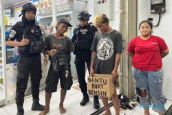Memalak Pengunjung Minimarket di Kadipiro, 2 Anak Punk Ditangkap Polisi Solo