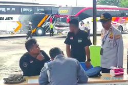 Operasi Ramp Check Jelang Lebaran 2024 di Terminal Ngawi, 3 Bus Kena Tilang
