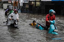 Diguyur Hujan Deras, Sejumlah Wilayah di Tangsel Terendam Banjir