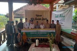 Dies Natalis ke-54, UIN Walisongo Semarang Ziarah ke Makam Kiai Sholeh Darat