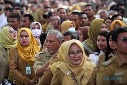 Halal Bihalal Pegawai Pemkot Surabaya di Hari Pertama Masuk Kerja Usai Lebaran