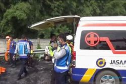Daftar Korban Kecelakaan di Tol Jakarta-Cikampek, Menko PMK: Luka Bakar 100%