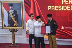 Momen KPU Tetapkan Prabowo-Gibran Jadi Presiden dan Wapres Terpilih 2024-2029