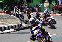 53 Tim Balap Bersaing di Kejuaraan Casytha Manahadap Roadrace Seri 1 Wonogiri