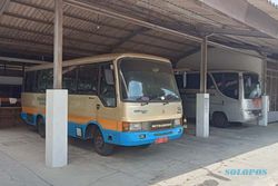 Lama Dongkrok, Dua Bus Jadul Pemkab Karanganyar bakal Dilelang