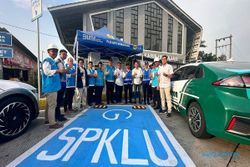 Jelang Mudik 2024, PLN dan Stakeholder Cek Kesiapan SPKLU di Tol Trans Jawa