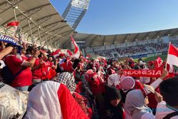Tiket Laga Timnas U-23 Sold Out, Stadion Abdullah bin Khalifa jadi Lautan Merah