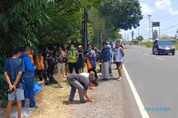 Diduga Korban Tabrak Lari, Pemotor Ditemukan Meninggal di Jalan Ngawi-Solo