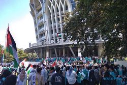 Ribuan Mahasiswa dan Akademisi UMS Ikuti Aksi Damai Bela Palestina