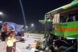Sopir Bus yang Kecelakaan di Tol Jombang Tidur saat Mengemudi