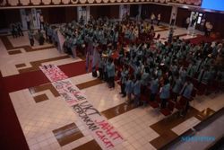 Polemik Kenaikan UKT, Aksi Protes dan Kekhawatiran Indonesia Cemas Bukan Emas