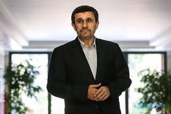 Ahmadinejad Ikuti Pilpres Iran Lagi