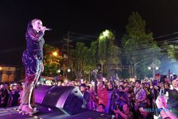 Niken Salindry Goyang Warga Salatiga di Konser Peluncuran Tahapan Pilwalkot