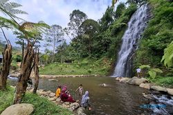 Potret Indahnya Ngargoyoso Waterfall, Air Terjun Sejuk & Segar di Karanganyar