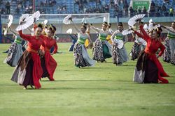 Jokowi Saksikan Laga Pembuka Piala Presiden 2024 di Stadion Si Jalak Harupat