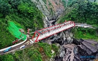 Hore! Pembangunan Jembatan Gladak Perak Lumajang Jatim Sudah Hampir Rampung